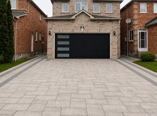 18 Angela Ct, Markham, ON L3S4K8