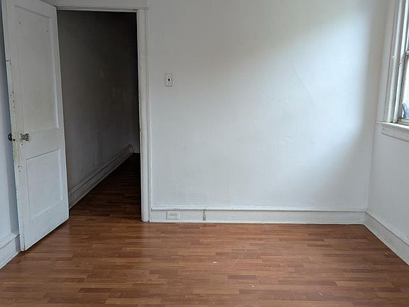 4th image of 3928 Dungan St