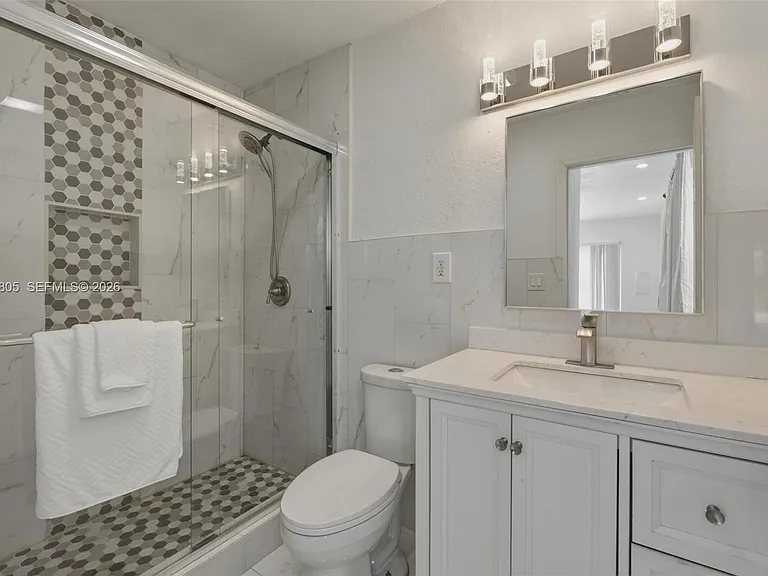 6595 Massachusetts Dr — Photo 15