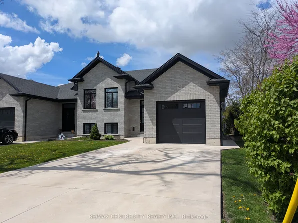 92 Myrtle St, Aylmer, ON N5H 2H5