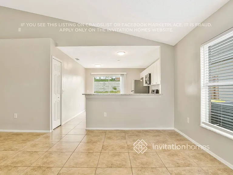 3111 Huntwicke Blvd — Photo 5