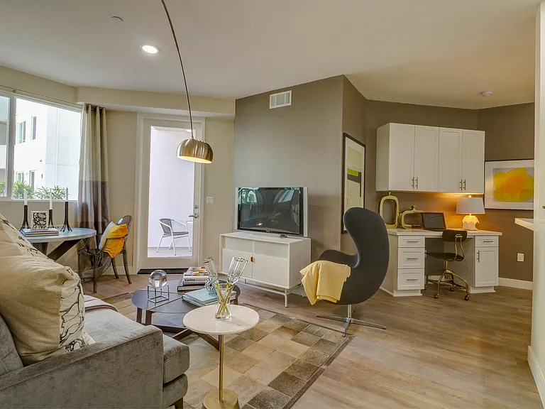 Seacrest Homes Apartments — Photo 15