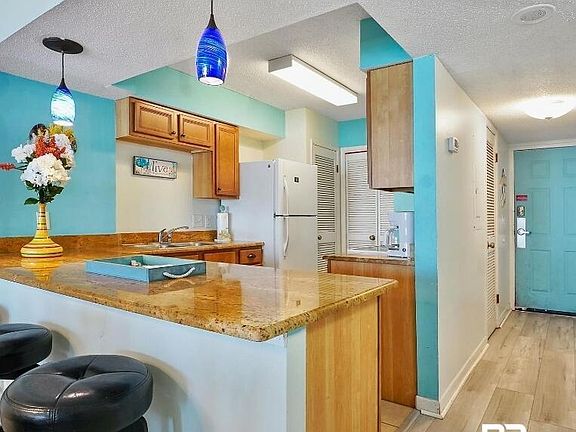 4th image of 409 E Beach Blvd #785-B