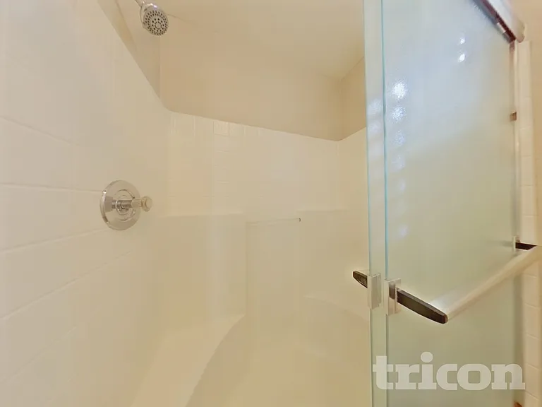 17220 N Wavyleaf Ave — Photo 9