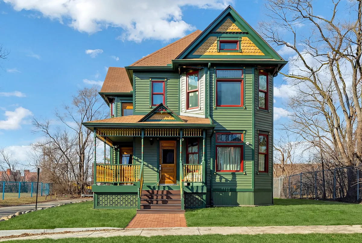 Building Photo - 2313 17th St