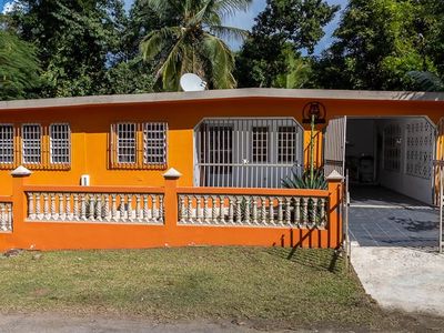 0 SOLARES A AND B FLORIDA, Vieques, PR, 00765