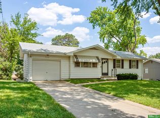 9144 Boyd St, Omaha, NE 68134