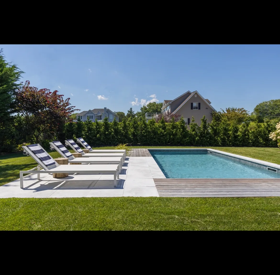 Designers Own Updated Ranch, Close To Shinnecock Golf Course! — Photo 1