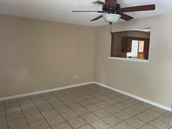 5th image of 55 W Towne Pl #55