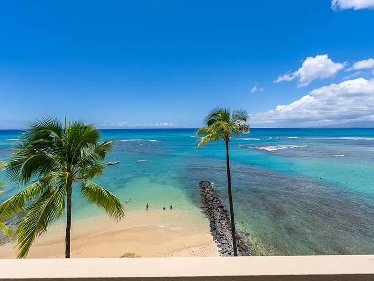 2895 Kalakaua Ave #501 — Photo 42