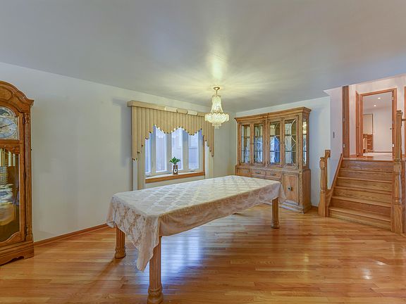 4th image of 388 Campbell Ave