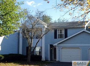 326 Shilling Dr, Somerset, NJ 08873