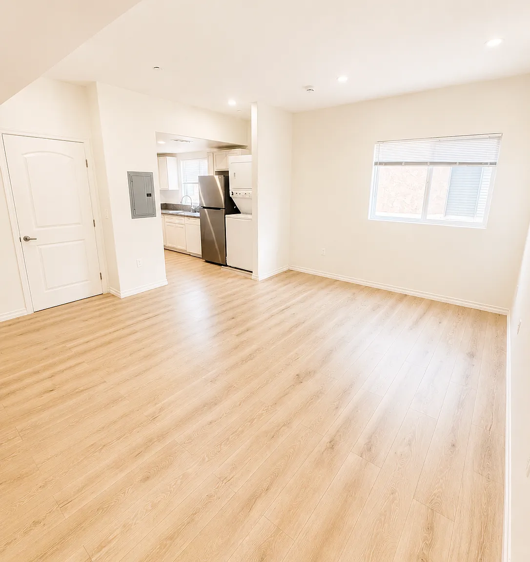 1 bed, 750 sqft, $1,800 — Photo 2