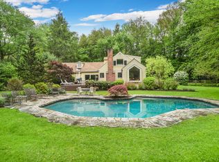 42 Shad Rd W, Pound Ridge, NY 10576