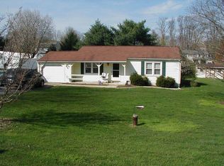 12 Orchard Ln, Conestoga, PA 17516