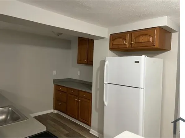 14602 Lake Shore Blvd APT 1, Cleveland, OH 44110