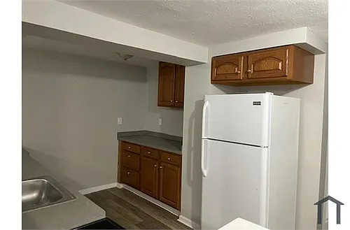 14602 Lake Shore Blvd #1 Photo 1