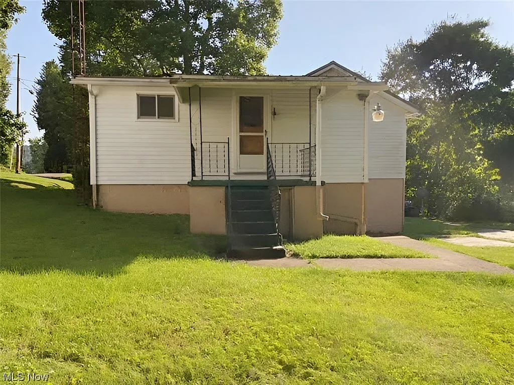 1321 Township Road 134 photo 1