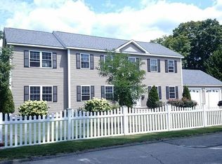 15 Columbia St, Wellesley, MA 02481