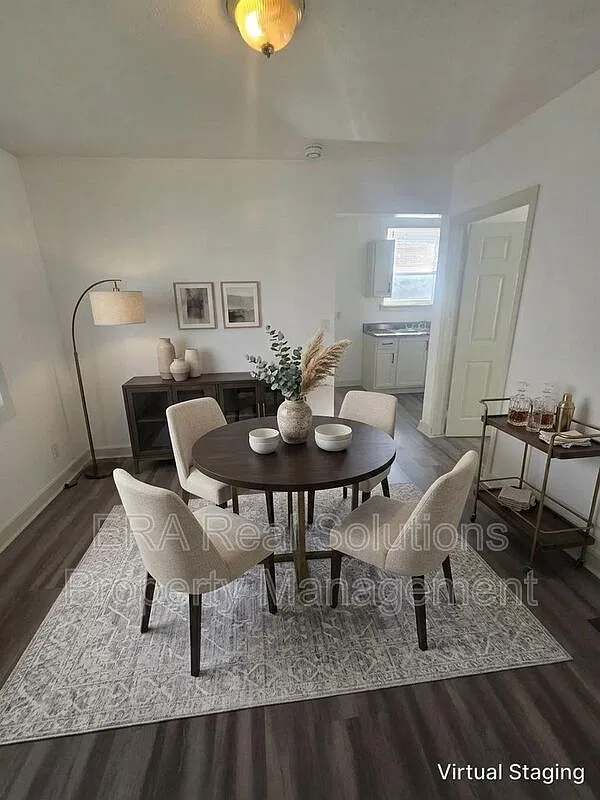 5 bed, 1.0 bath, 1392 sqft, $2,000 — Photo 4