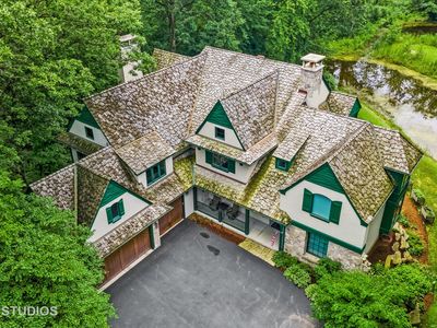 1203 Oak Trail Dr, Libertyville, IL, 60048