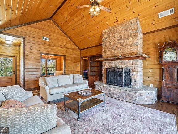 5th image of 605 Toccoa Preserve Ln