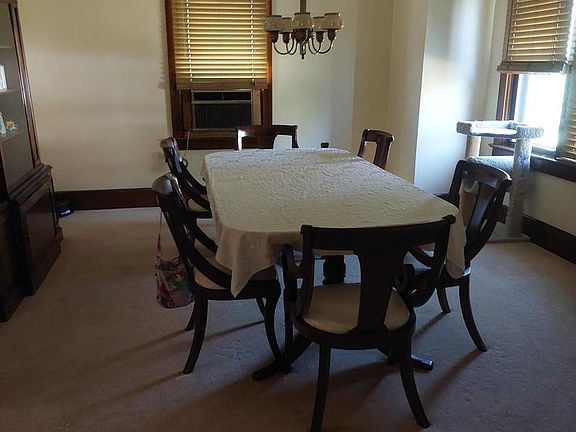 5th image of 514 Bridgeboro St