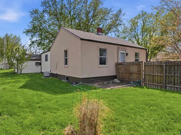 401 E 12th Ave, Mitchell, SD 57301