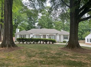 702 Westminster Dr, Greensboro, NC 27410