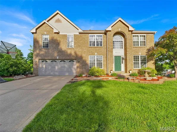 6915 Fieldstone Farms Dr, O'Fallon, MO 63368