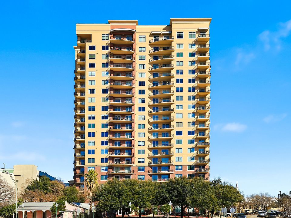 1st image of 215 Center #1507