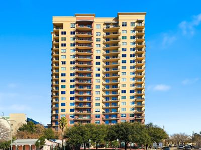 215 Center #1507, San Antonio, TX, 78202