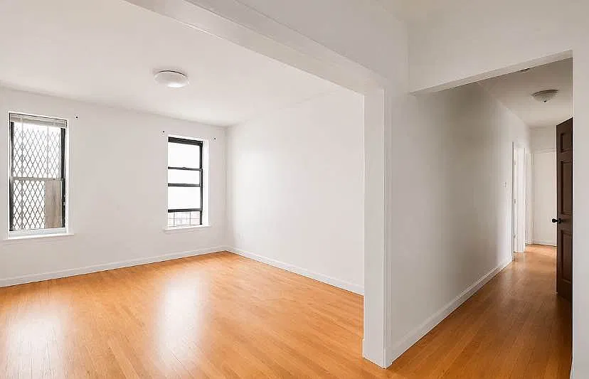 406 East 21st Street — Photo 2