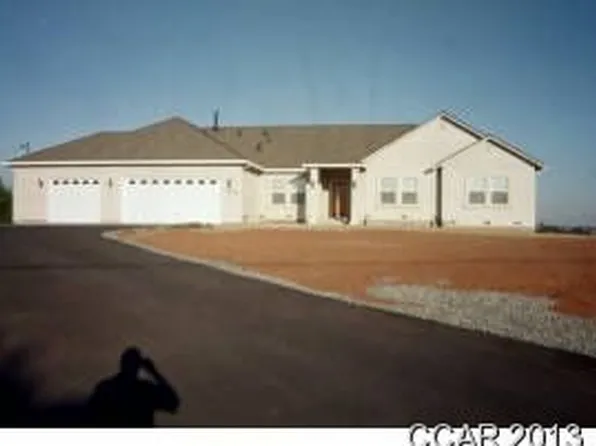 6434 Usher Dr, Valley Springs, CA 95252