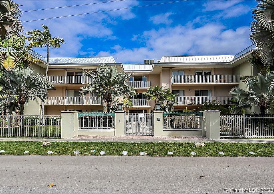 1st image of 7401 SW 82nd St APT 307S