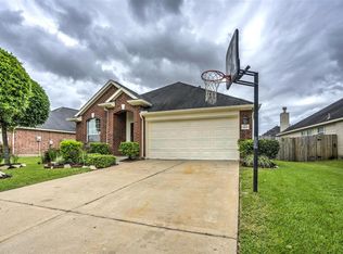 19207 Mustang Pointe Ln, Richmond, TX 77407