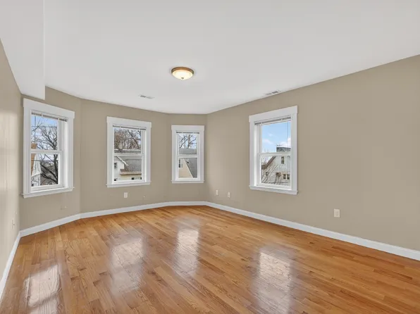 25 Main St, Somerville, MA 02145