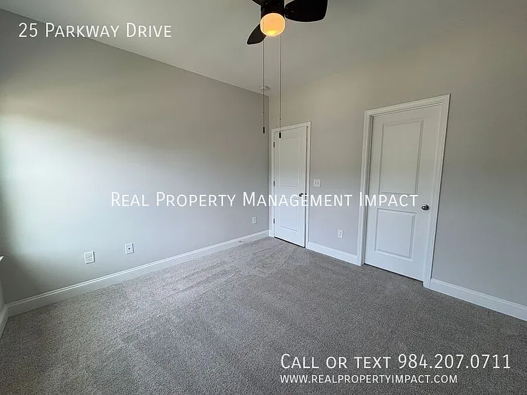 25 Parkway Dr — Photo 52