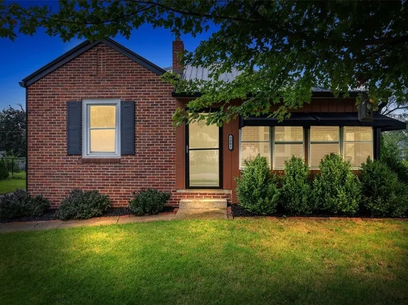 3901 B Ave NE, Cedar Rapids, IA 52402
