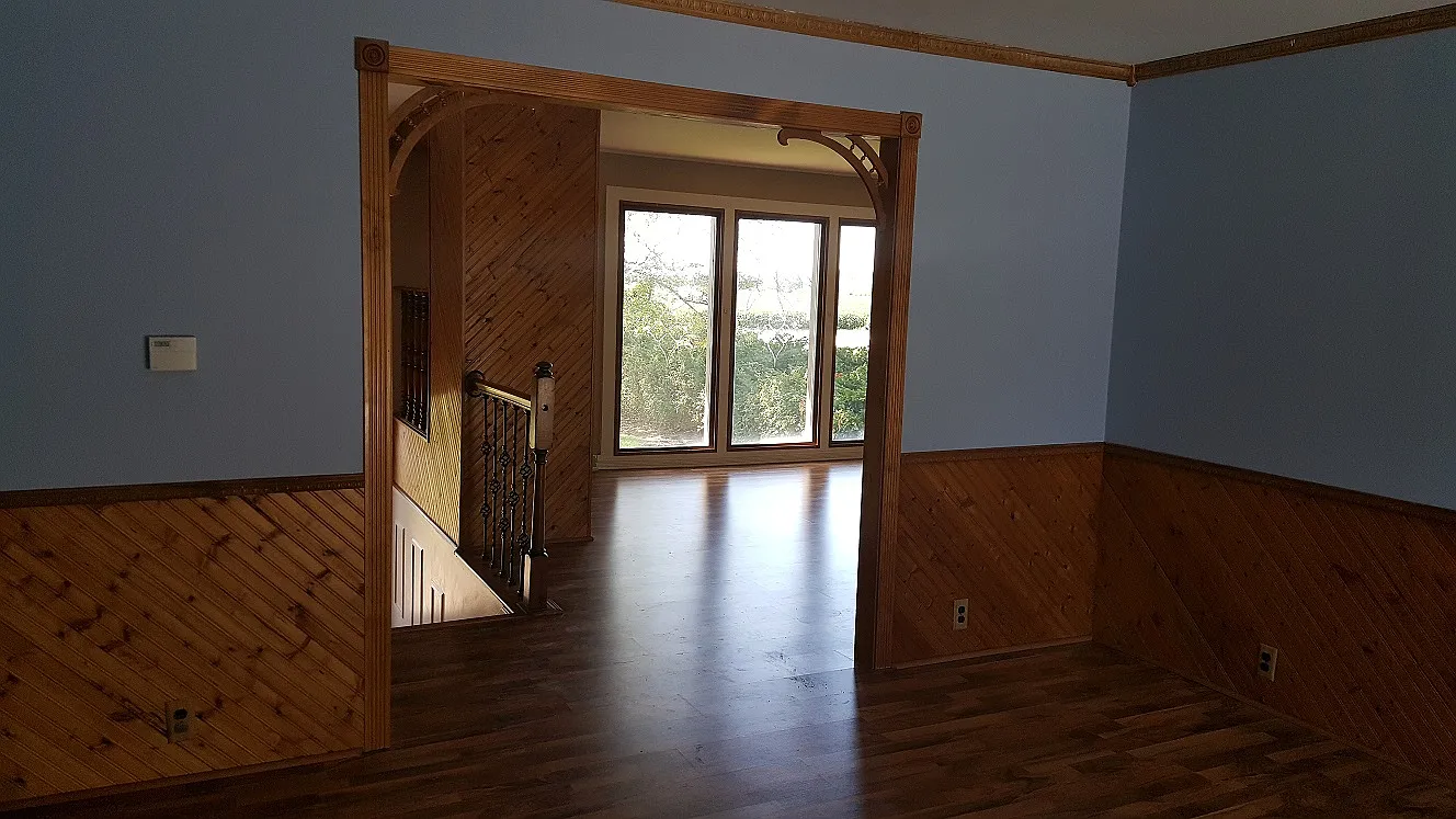 1670 County Road 3200 N photo 1