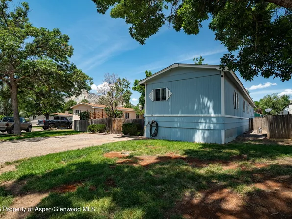79 W Silverbell Pl, Parachute, CO 81635