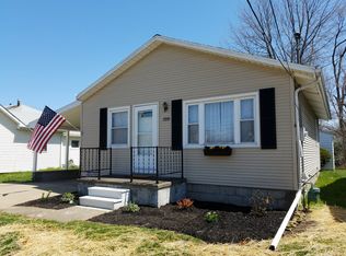 599 Jackson St, Amherst, OH 44001