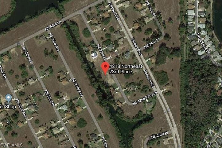 2nd image of 4218 NE 23rd Pl