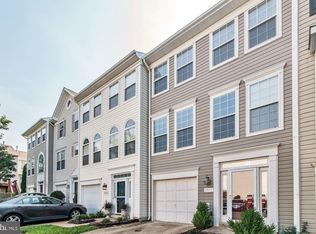 6997 Sunapple Pl, Gainesville, VA 20155