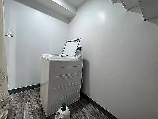 Rented by Voro Purple LLC | media 7