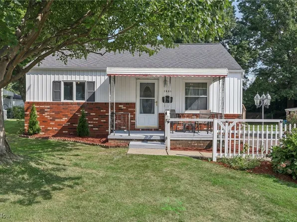 3855 Louise St, Mogadore, OH 44260