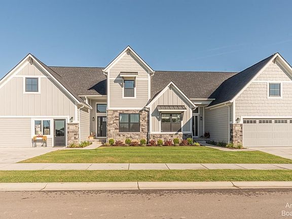 2nd image of 40 Gallery Pointe Dr
