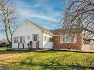 2530 Springview Rd, Norristown, PA 19401