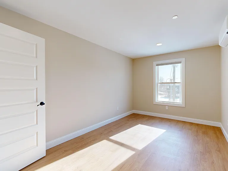 Bedroom #1
