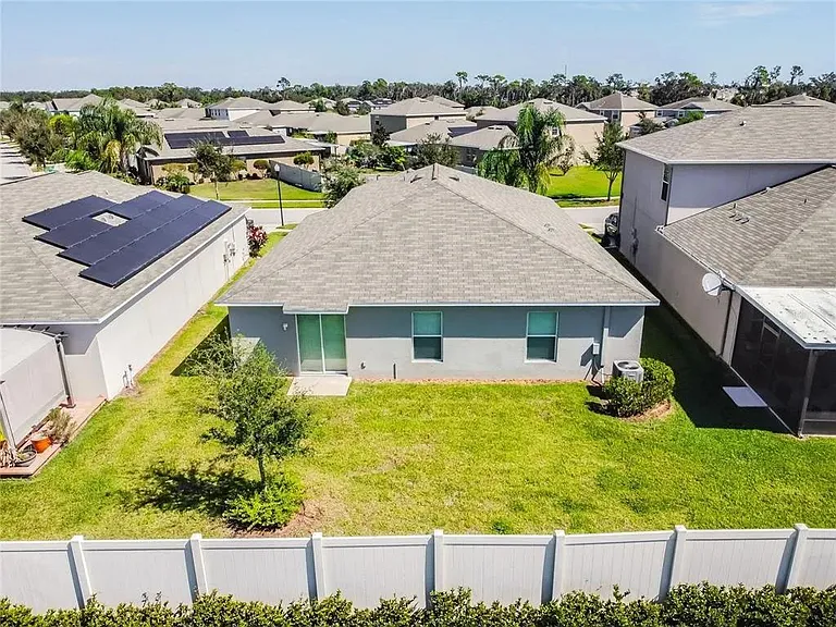 16513 Myrtle Sand Dr — Photo 13